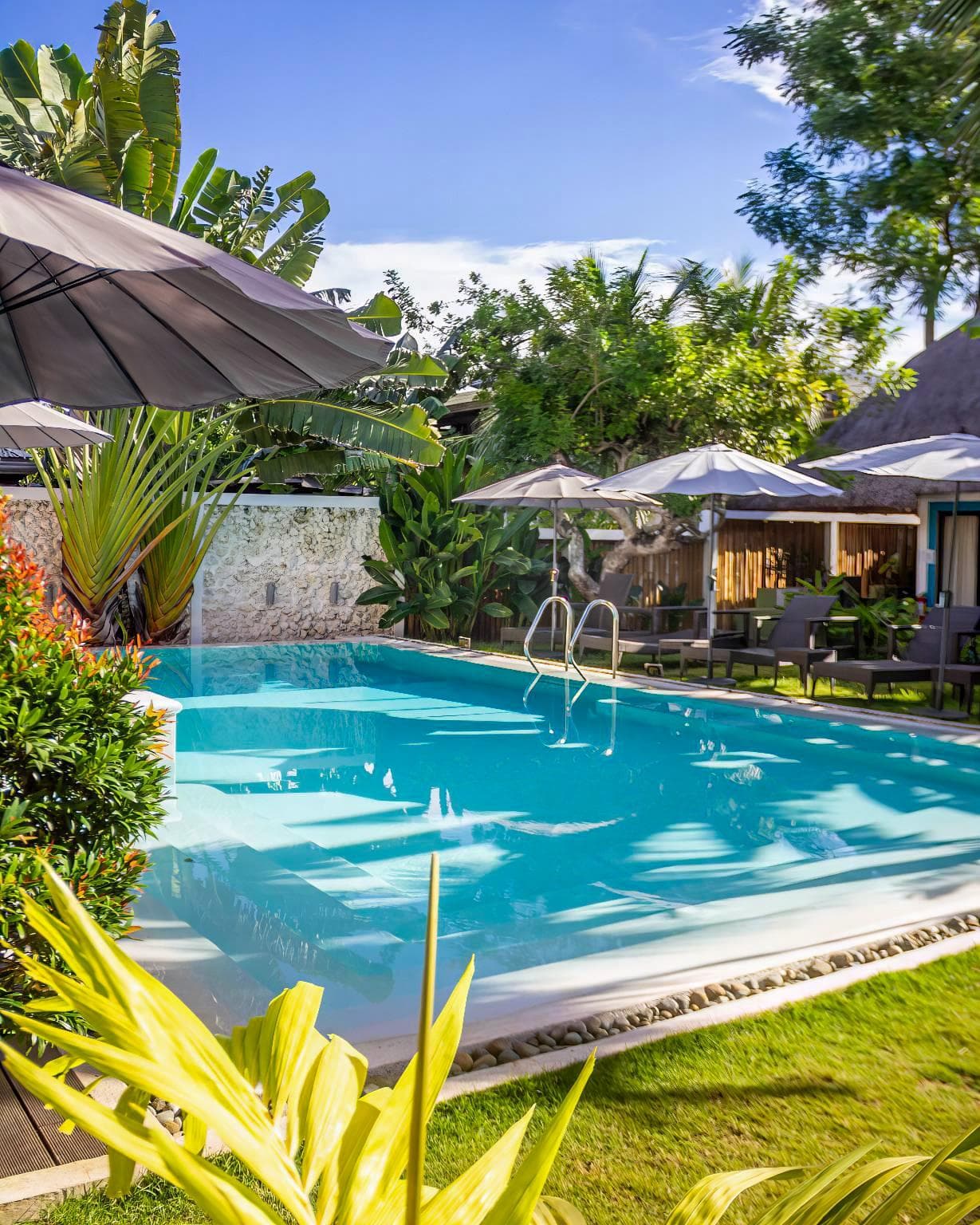 Swimming pool at Villa Kasadya